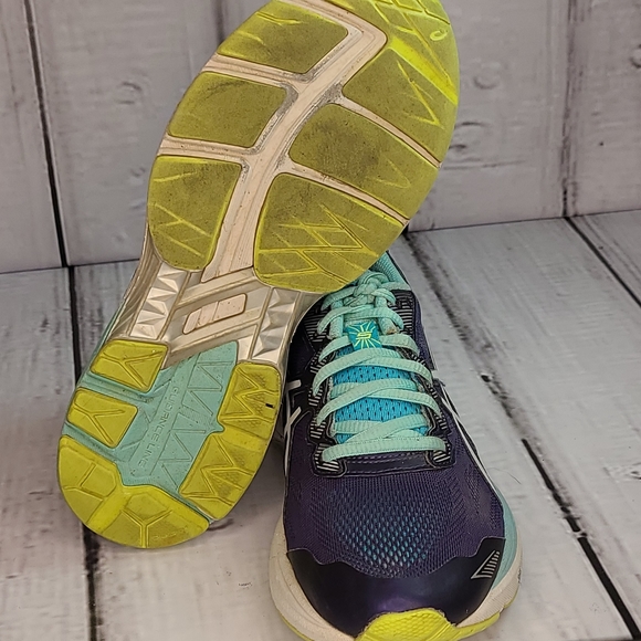 ASICS Gel Women's GT-1000 Running Shoes Size 7.5M - Picture 4 of 10